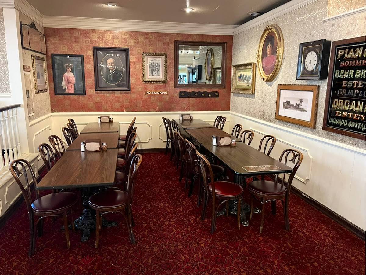 Fargo's Pizza Co. restaurant in Colorado Springs - photo 2