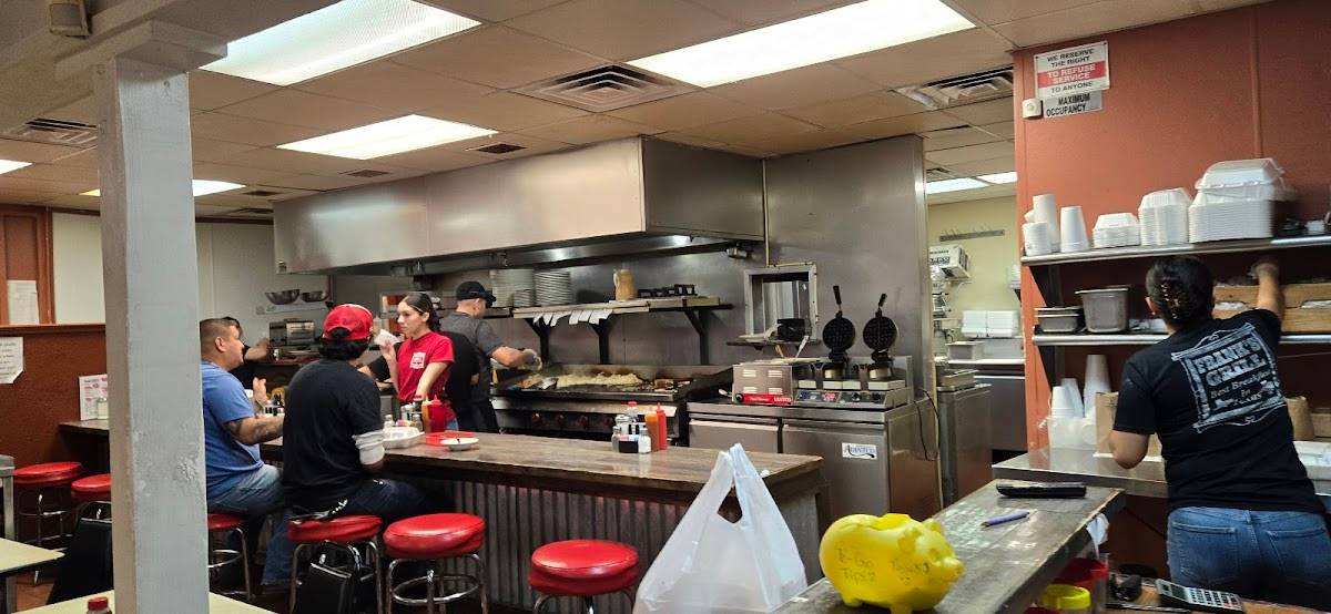 Frank's Grill restaurant in Houston - photo 5