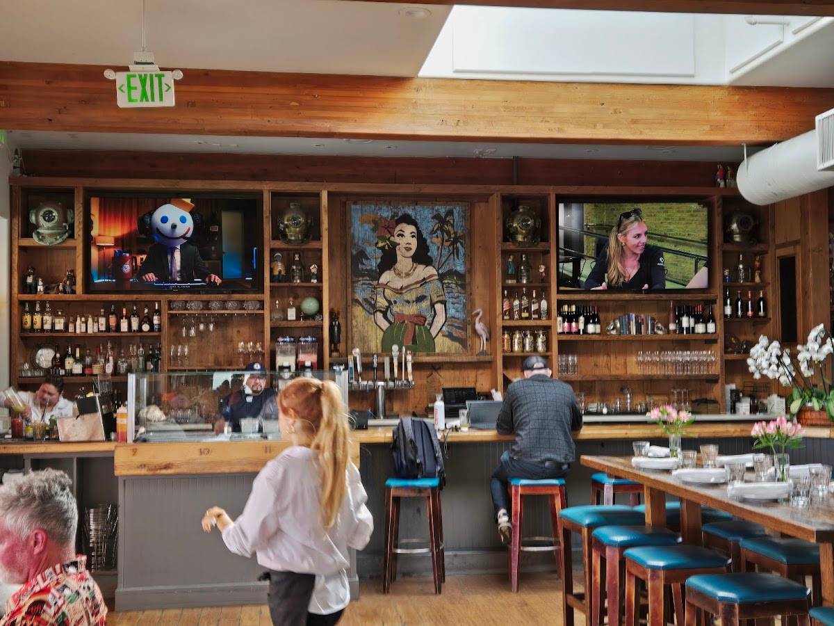 Mission Rock Resort restaurant in San Francisco - photo 5