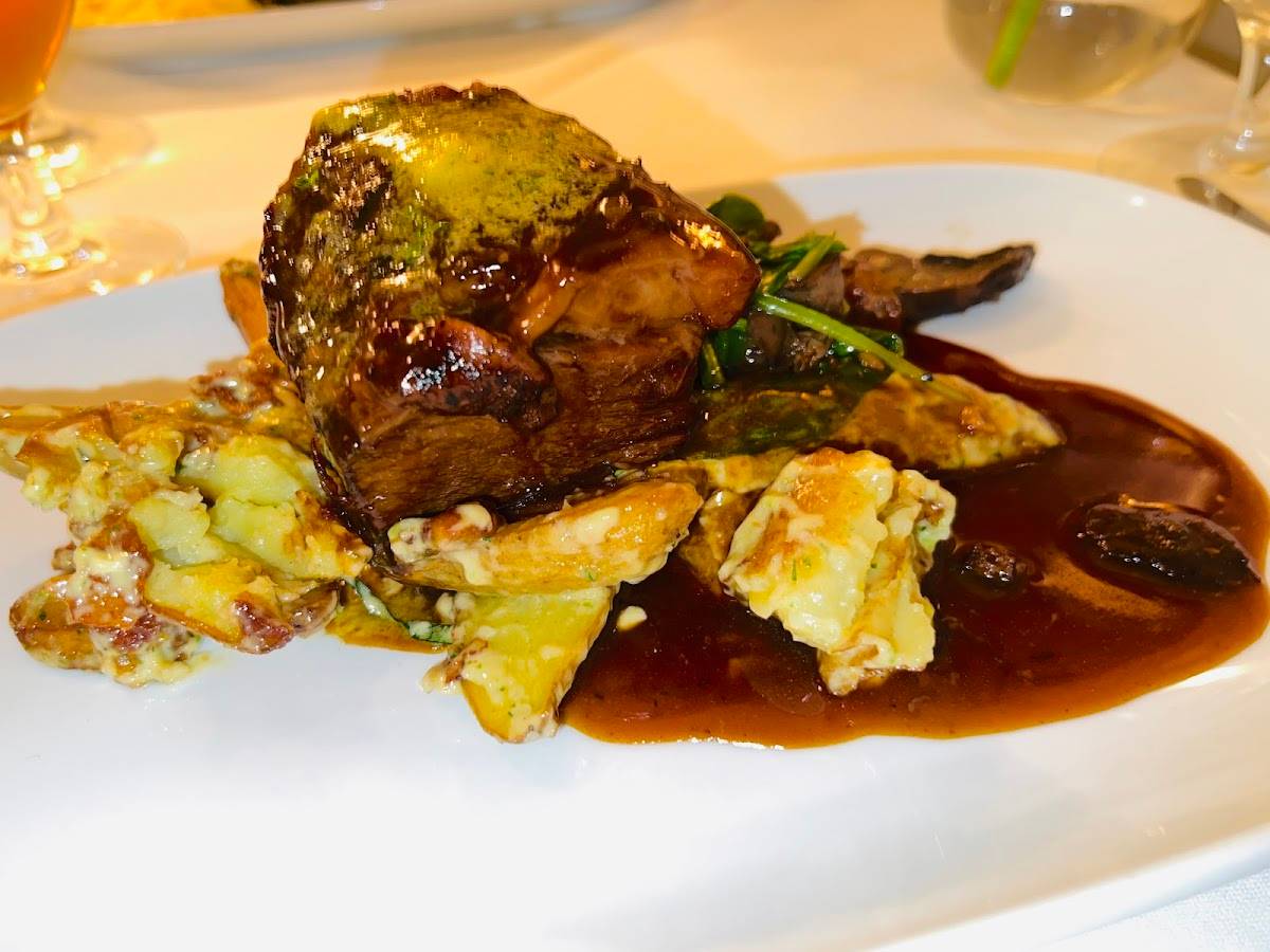 Magnolias restaurant in Charleston - photo 4