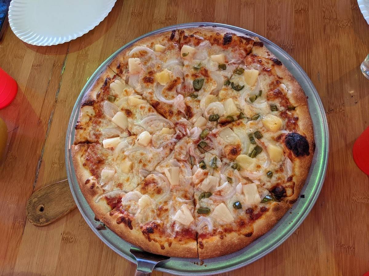 Mahina Pizza restaurant in Kailua-Kona - photo 2