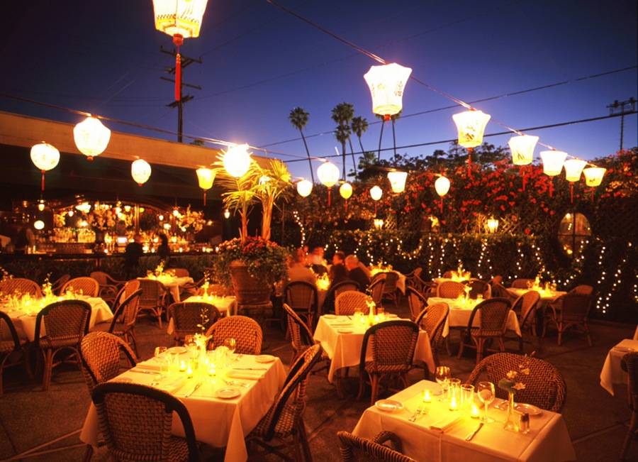 The Buffalo Club restaurant in Santa Monica - photo 4