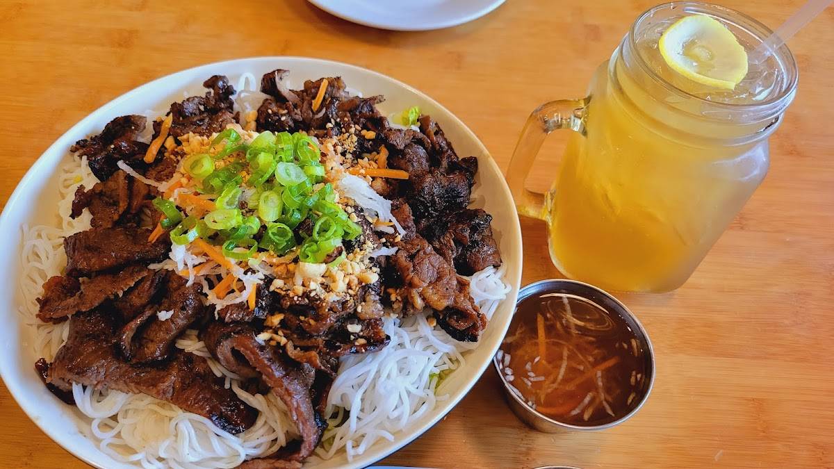 Phở Ca Dao Restaurant restaurant in San Diego - photo 2