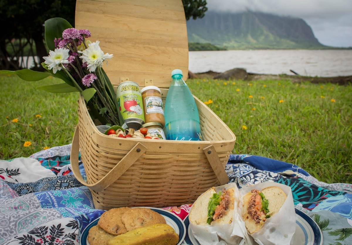 The Garden Bistro restaurant in Kaneohe - photo 2
