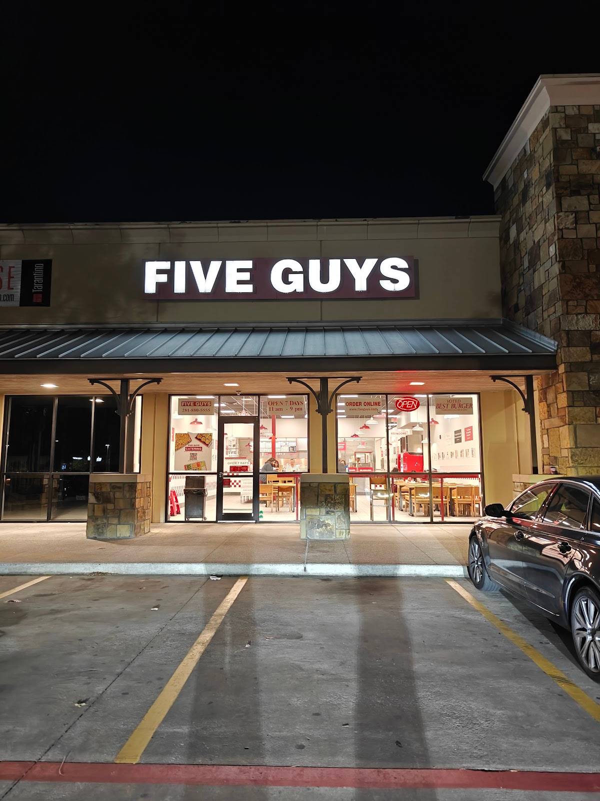 Five Guys restaurant in Houston - photo 5