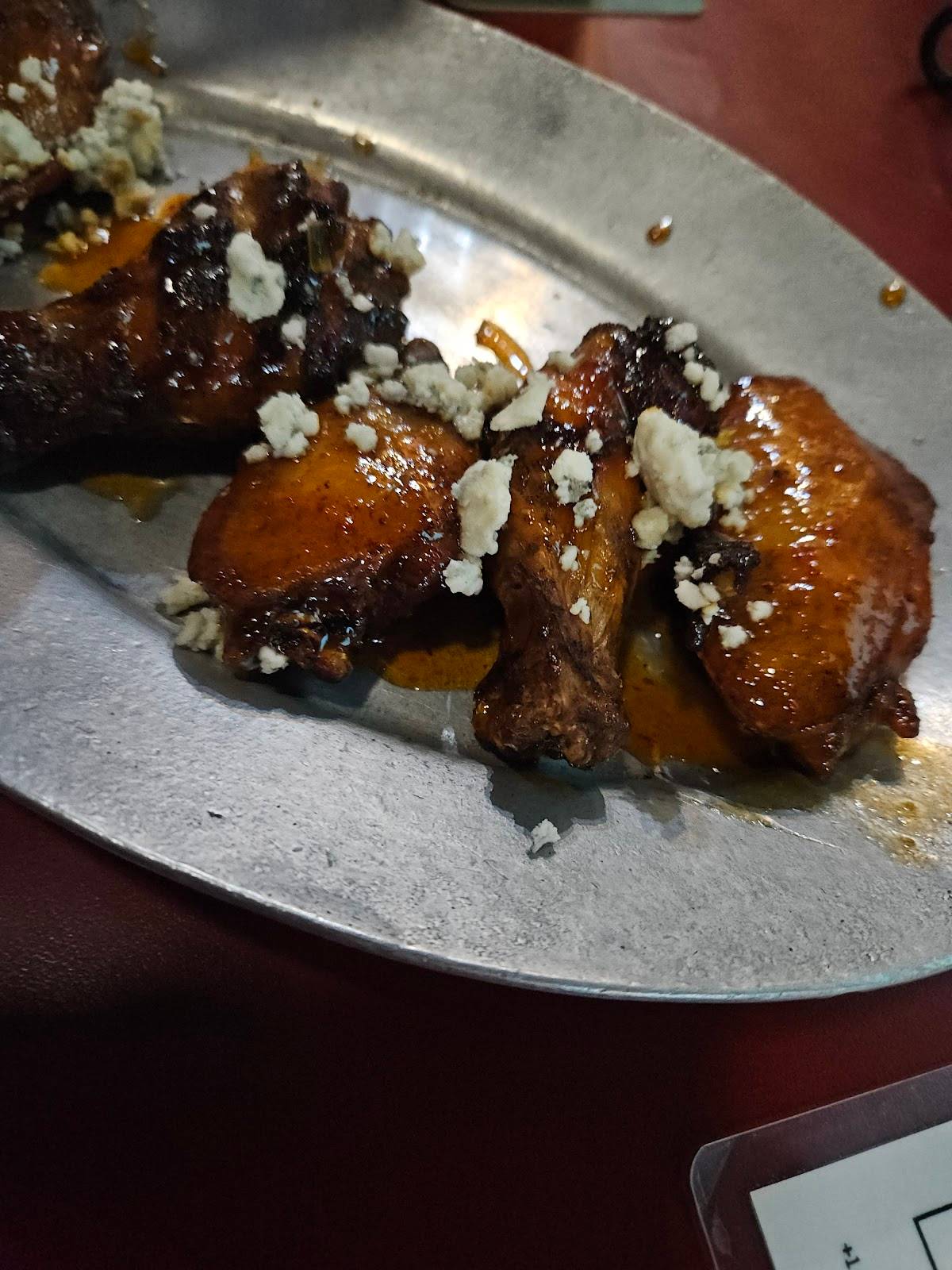MEAT Eatery And Taproom restaurant in Islamorada - photo 5
