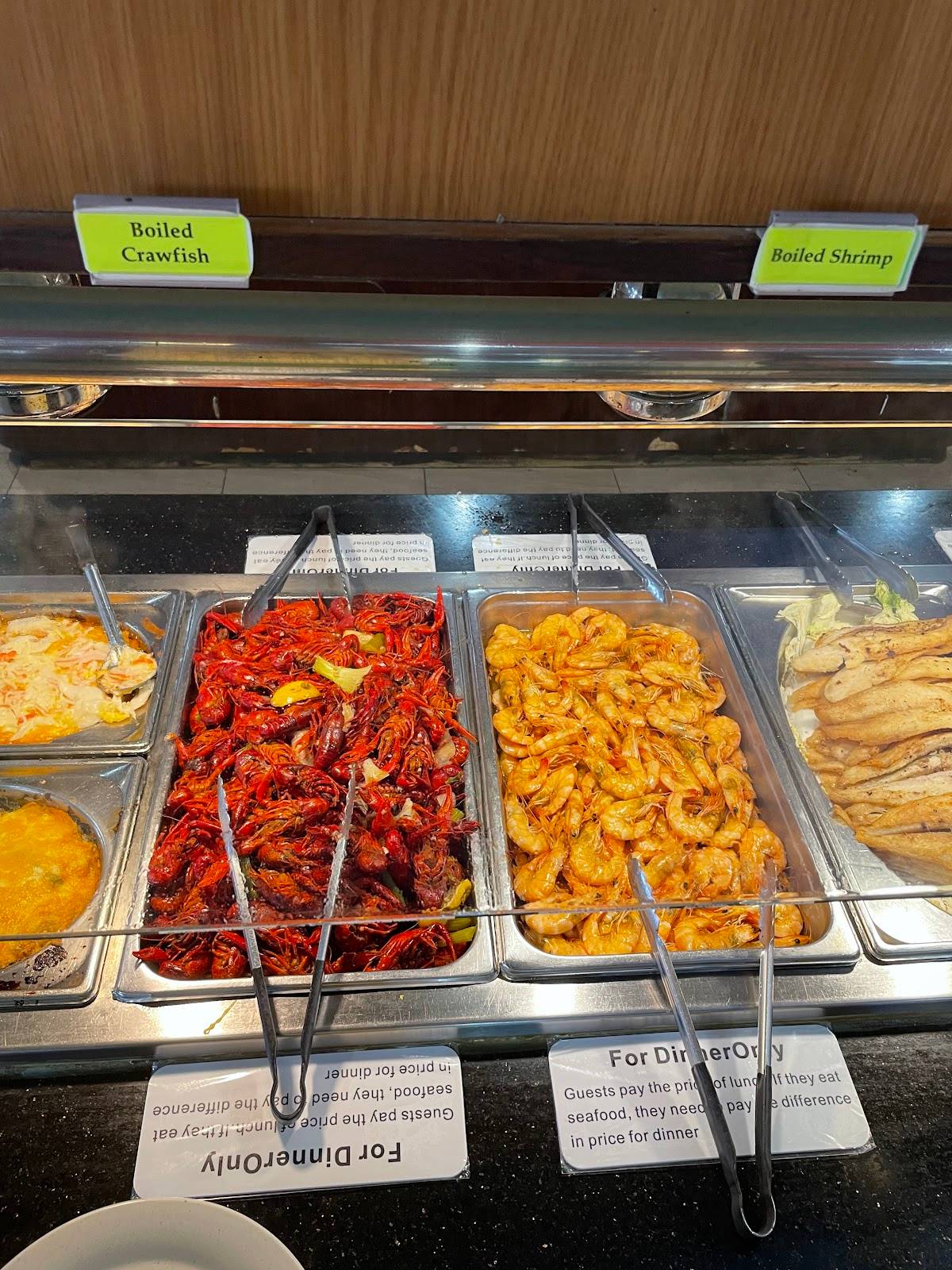 Hot Wok Buffet & Lounge restaurant in Chalmette - photo 3