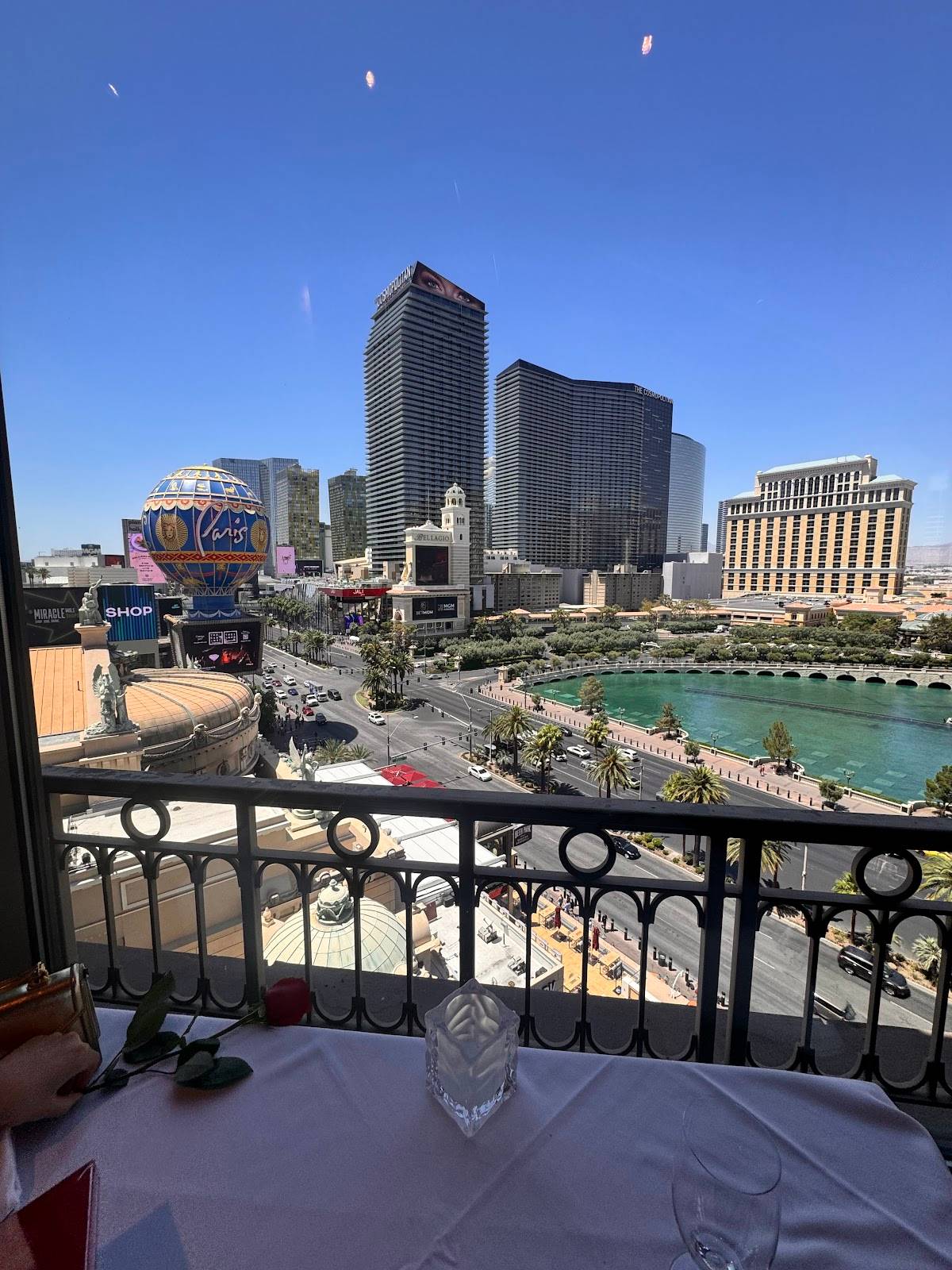 Eiffel Tower Restaurant restaurant in Las Vegas - photo 4