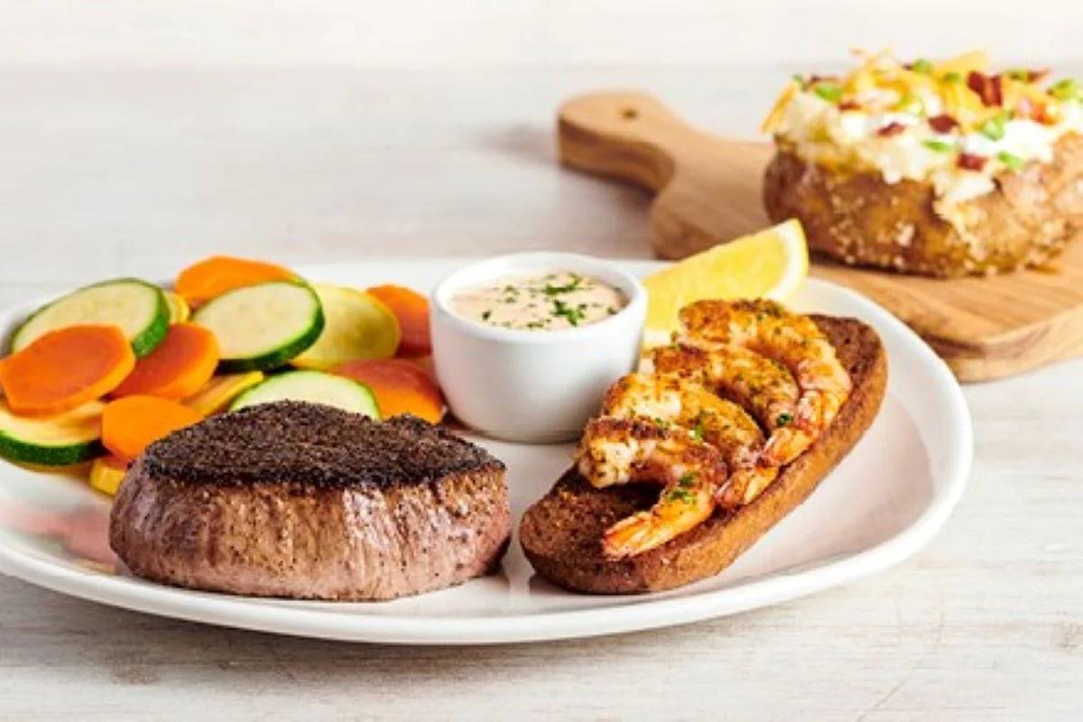 Outback Steakhouse restaurant in Tualatin - photo 5