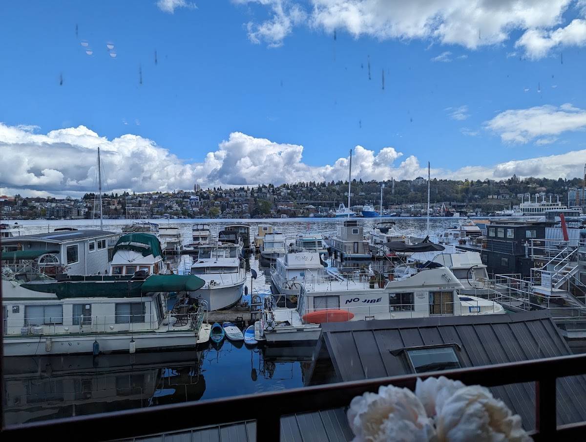 China Harbor Restaurant restaurant in Seattle - photo 3
