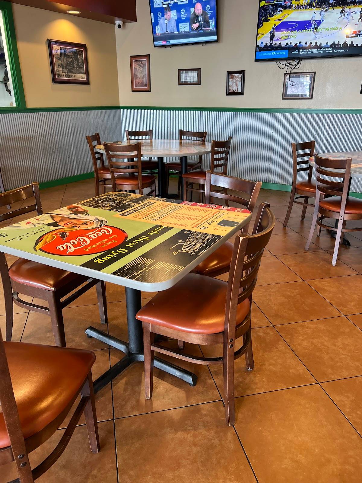 Wingstop restaurant in Houston - photo 4