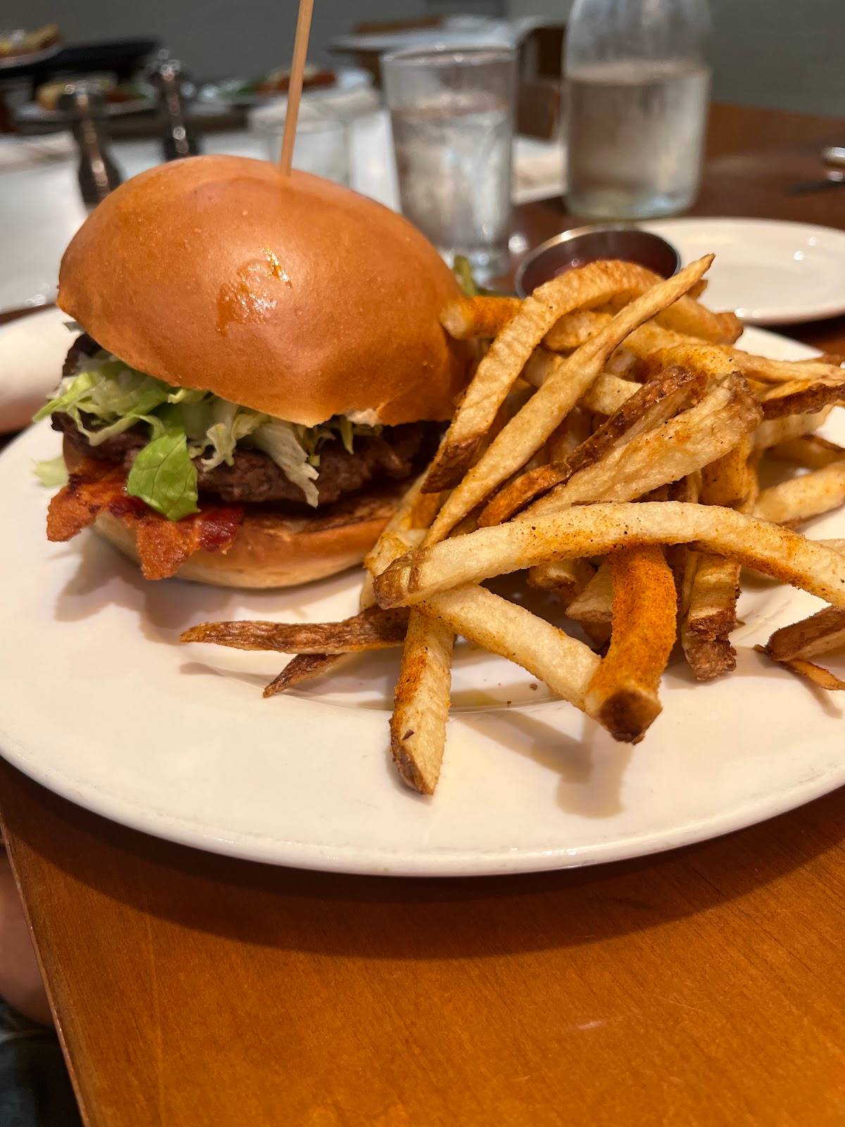 Hungry's restaurant in Houston - photo 4