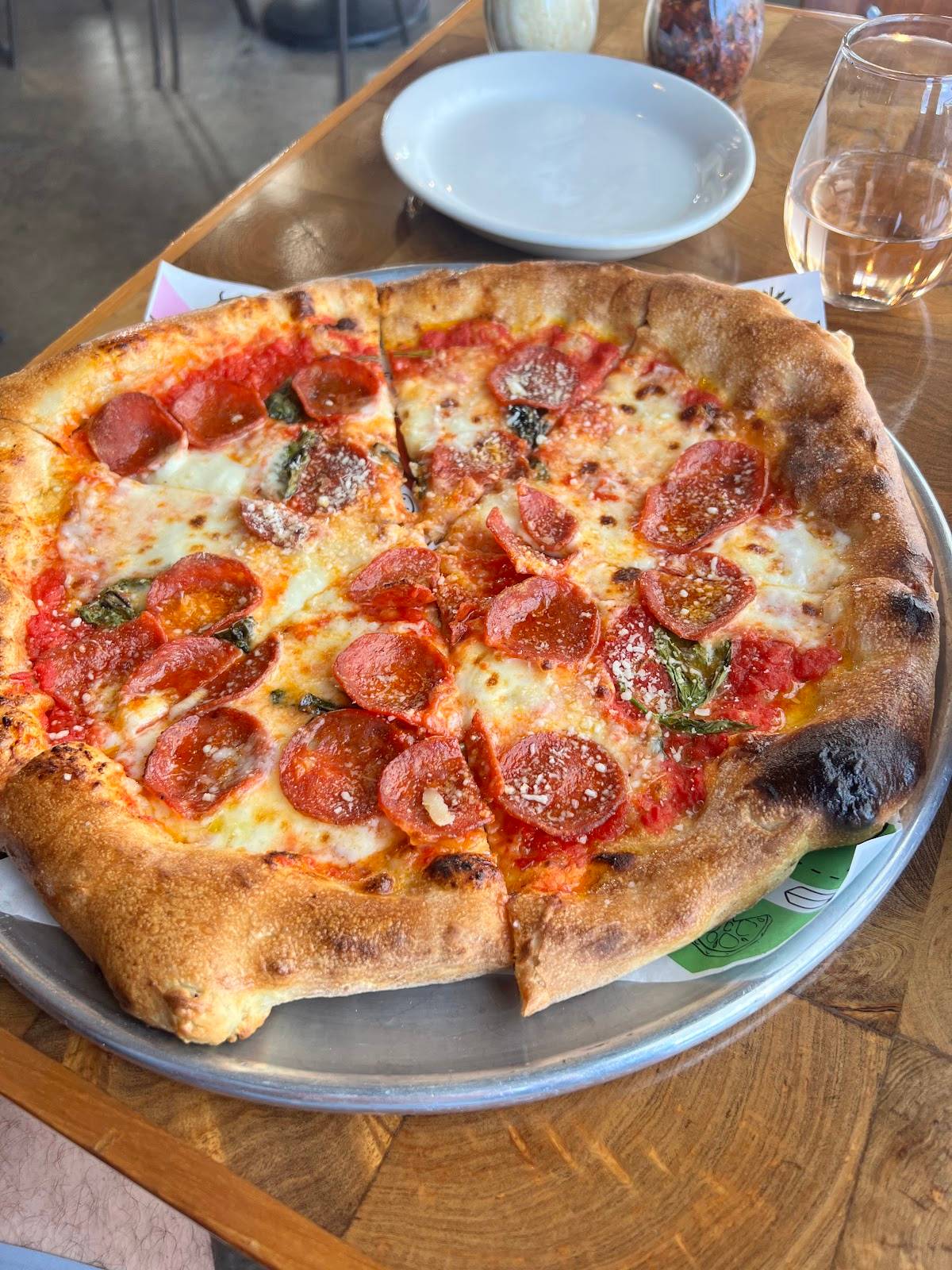 Pitfire Pizza restaurant in Los Angeles - photo 3
