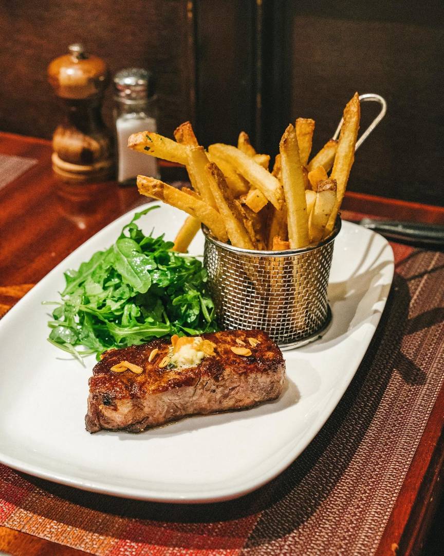Delmonico's restaurant in New York - photo 5