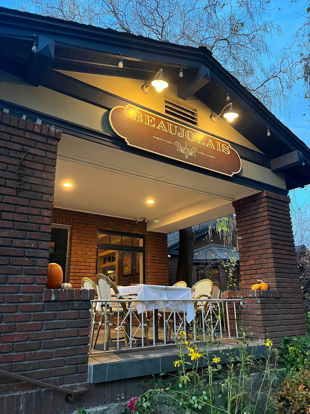 Beaujolais Bistro
