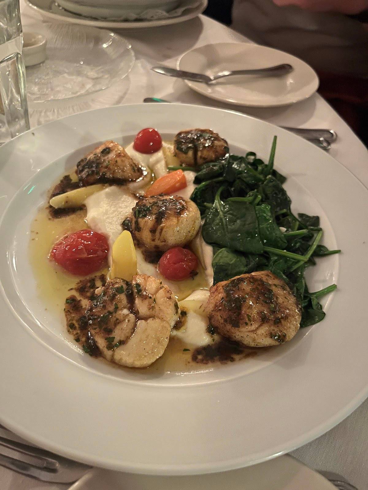 Beaujolais Bistro restaurant in Reno - photo 4