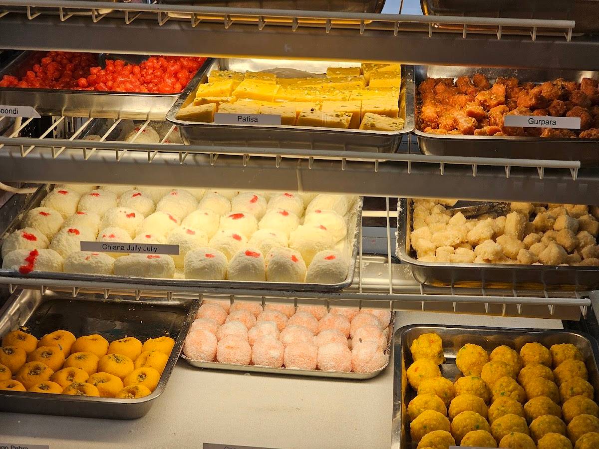 Raja Sweets restaurant in Houston - photo 2