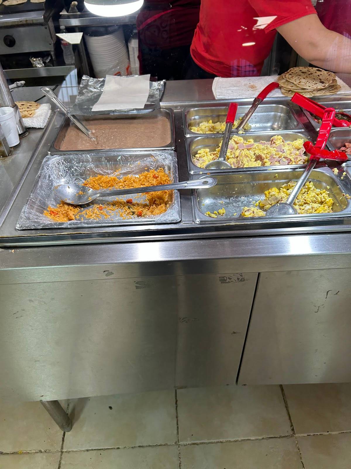 Monchy's restaurant in Houston - photo 4