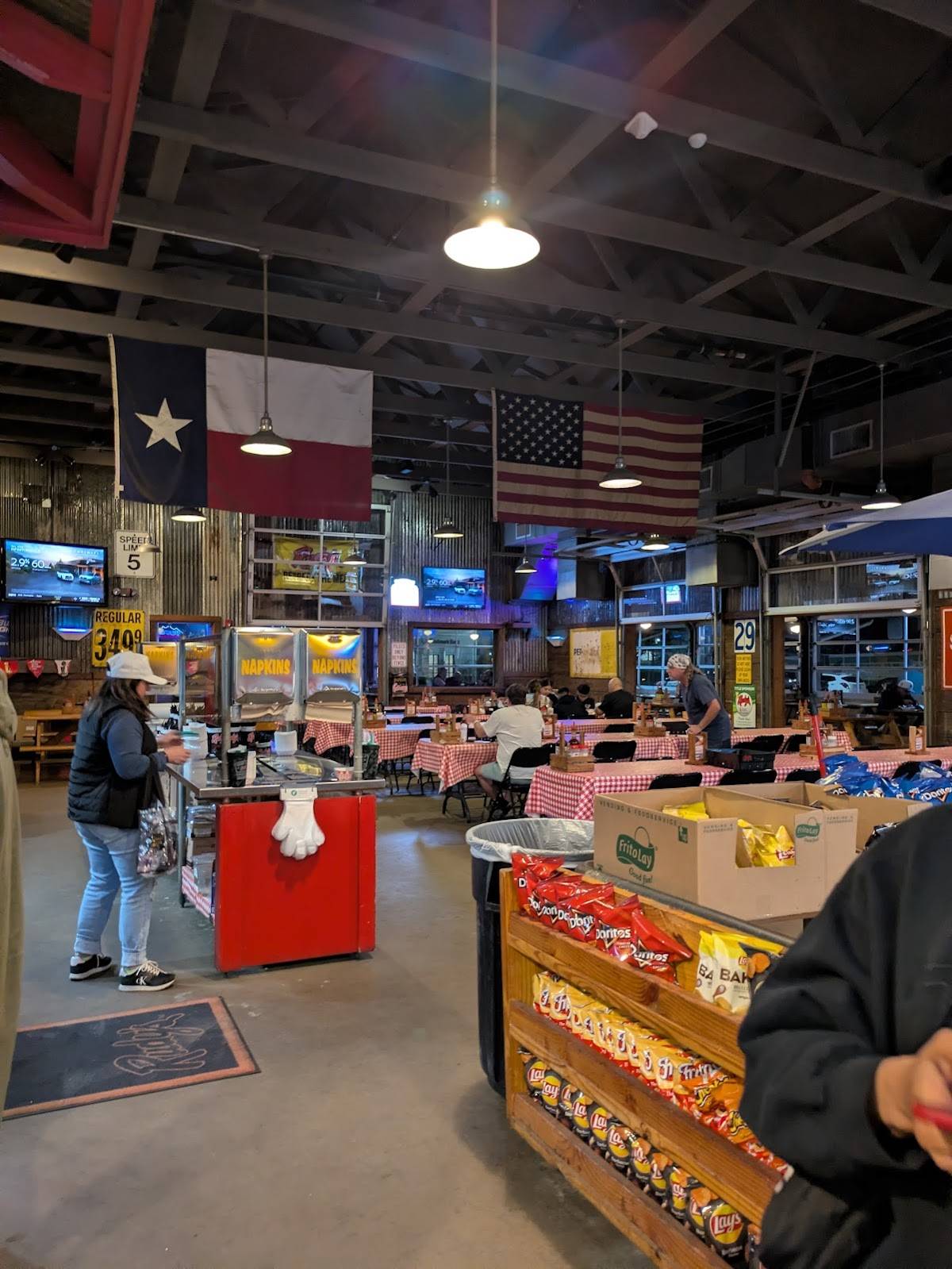 Rudy's "Country Store" and Bar-B-Q restaurant in Houston - photo 5