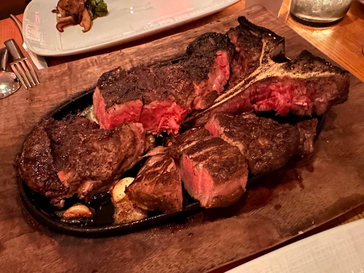 CUT Beverly Hills restaurant in Beverly Hills - photo 3