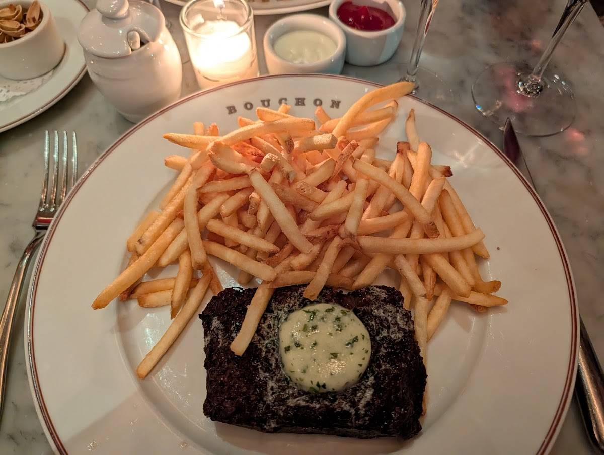 Bouchon Bistro restaurant in Yountville - photo 3