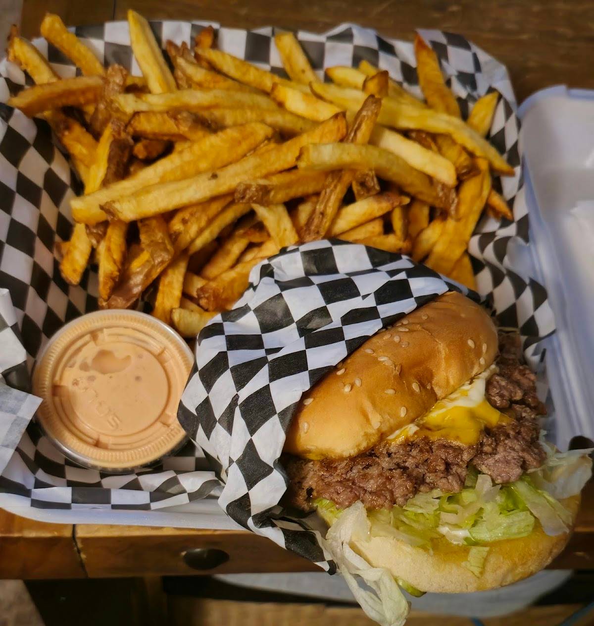 Magic Munchie Machine restaurant in Prineville - photo 5