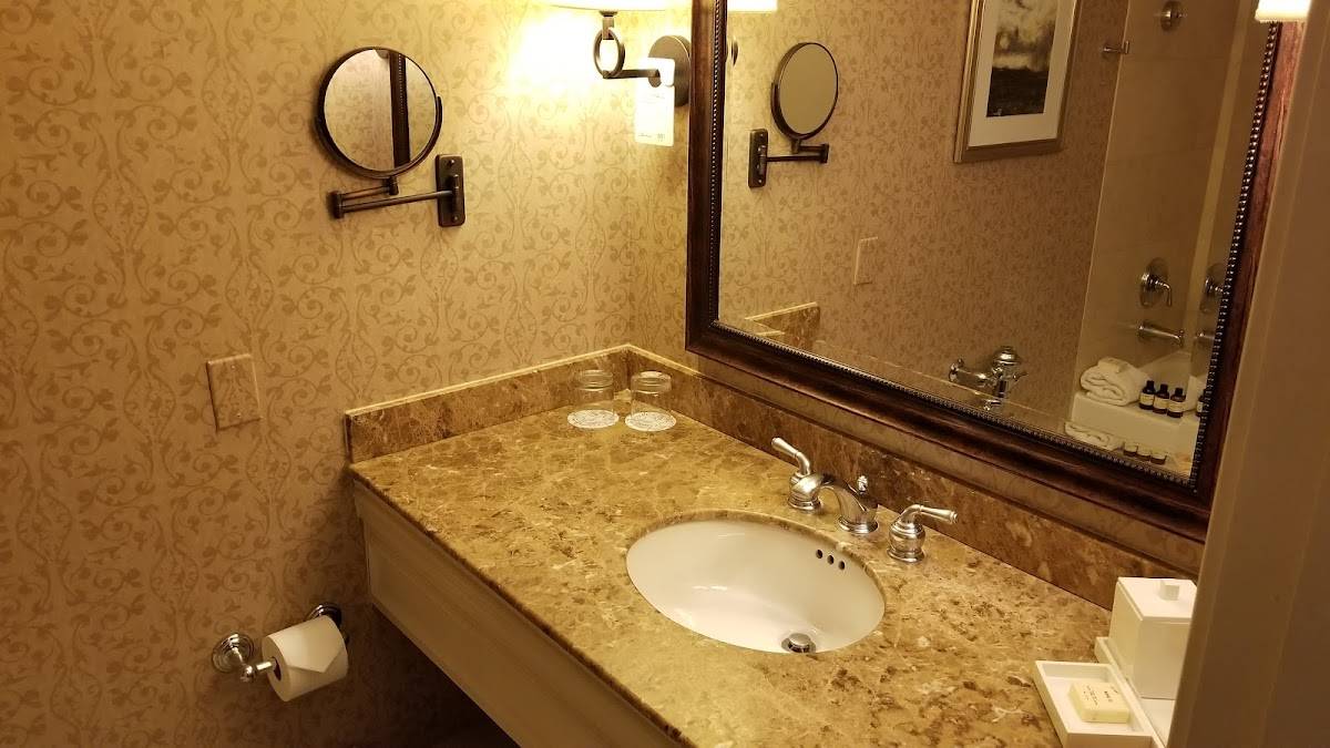 Fairmont Dallas restaurant in Dallas - photo 3