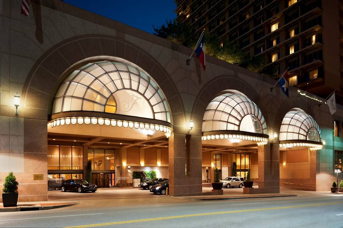 Fairmont Dallas restaurant in Dallas - photo 4