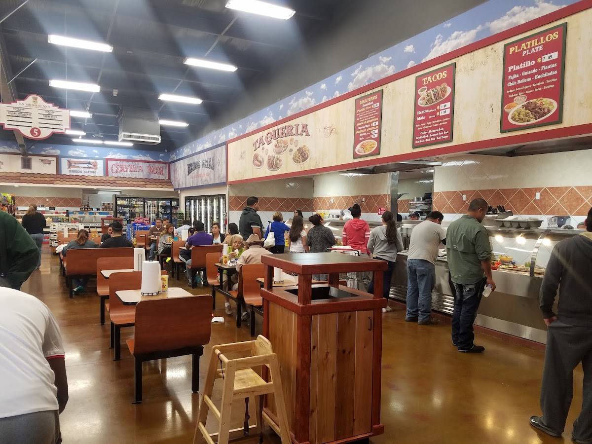 La Michoacana Meat Market restaurant in Katy - photo 3