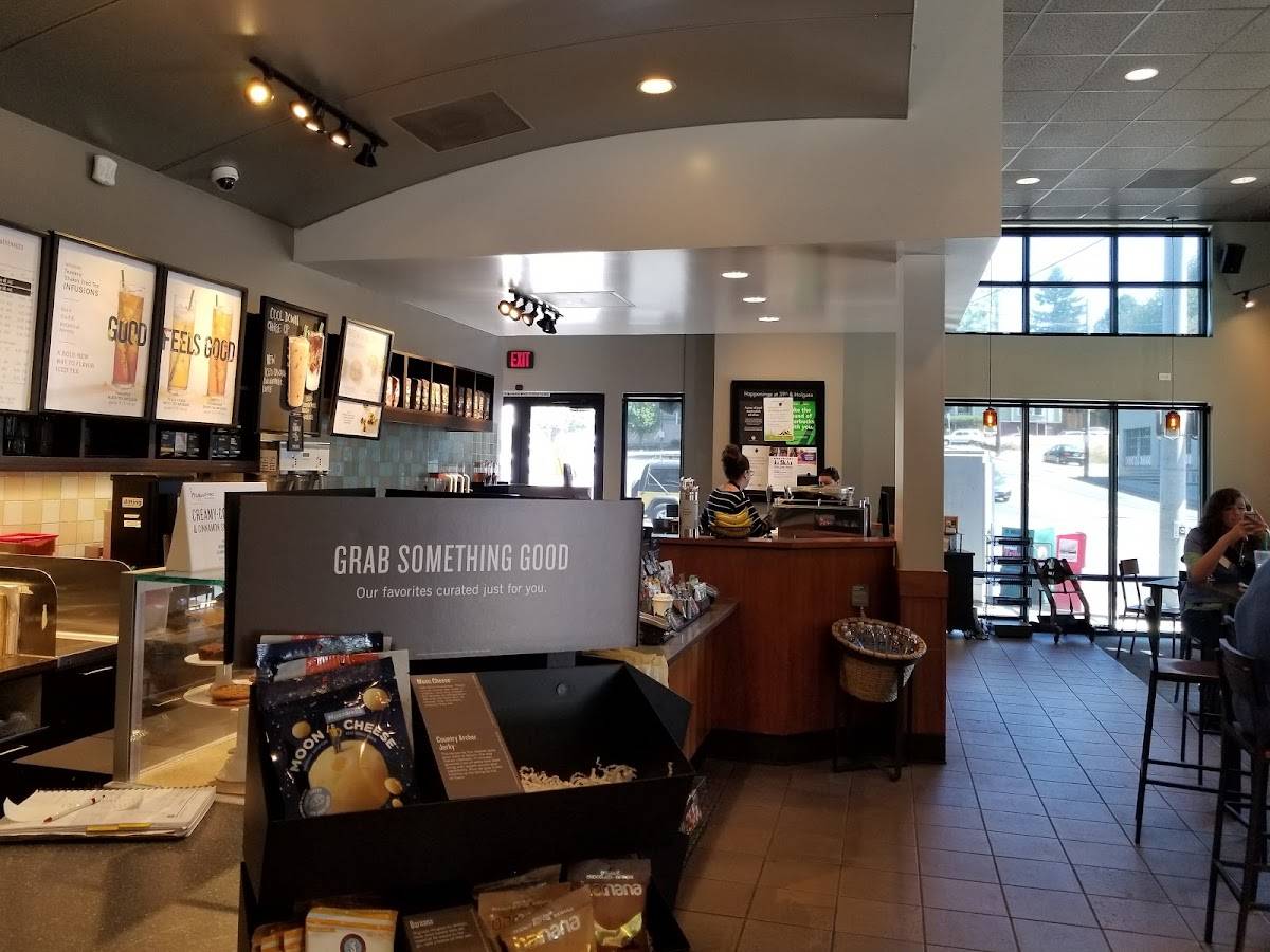Starbucks Coffee Company restaurant in Baytown - photo 3