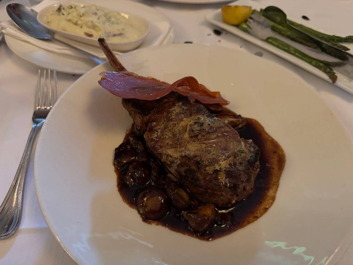 The Capital Grille restaurant in Seattle - photo 3