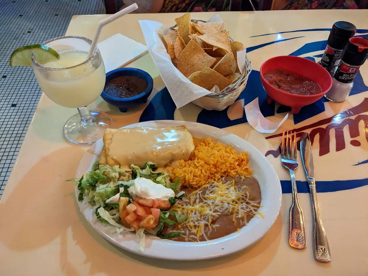 El Paso Mexican Grill On Magazine Street restaurant in New Orleans - photo 3