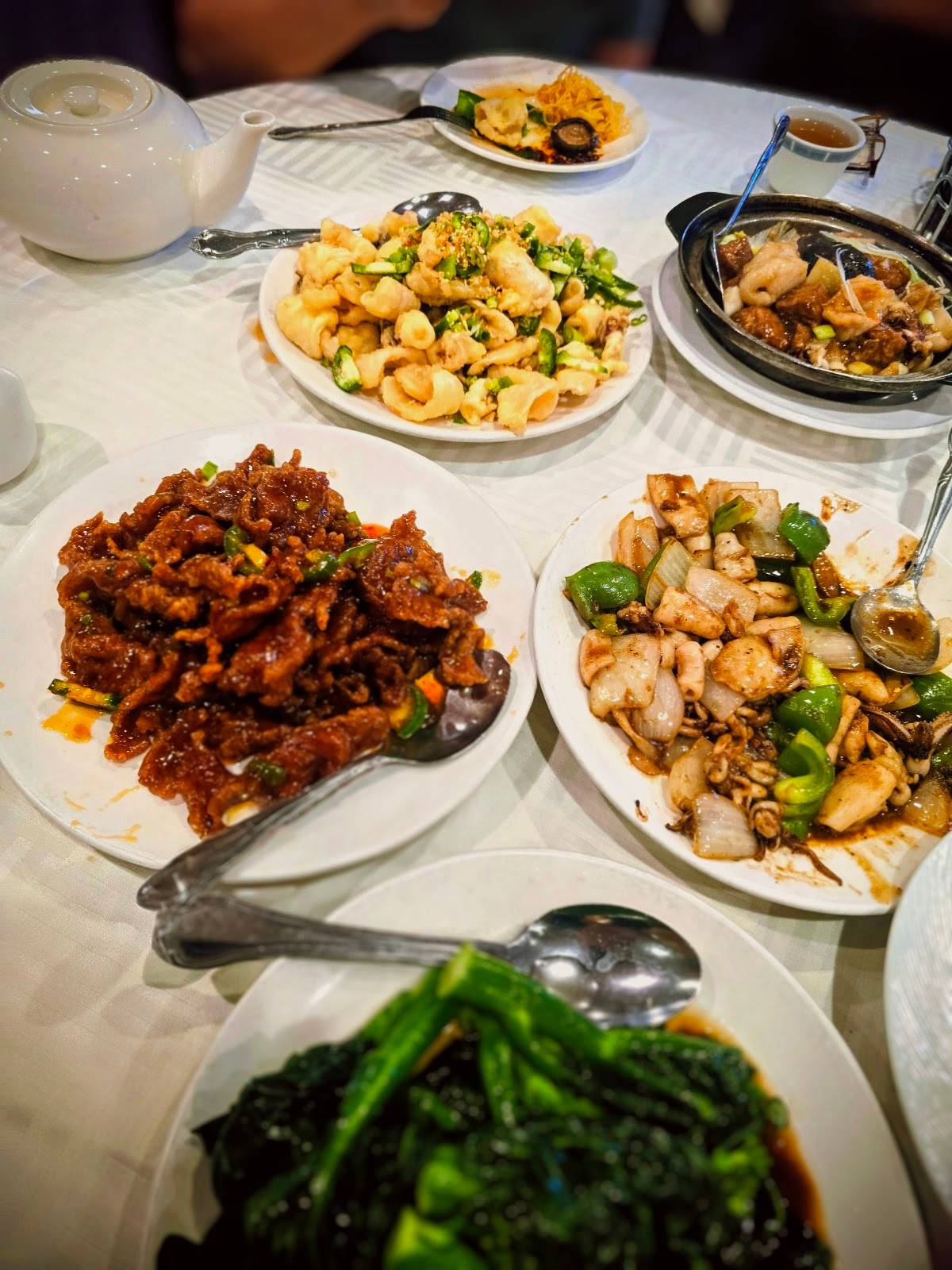 Full House Seafood restaurant in Los Angeles - photo 3