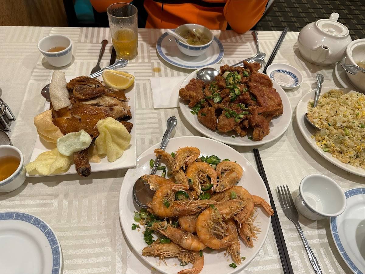 Full House Seafood restaurant in Los Angeles - photo 5