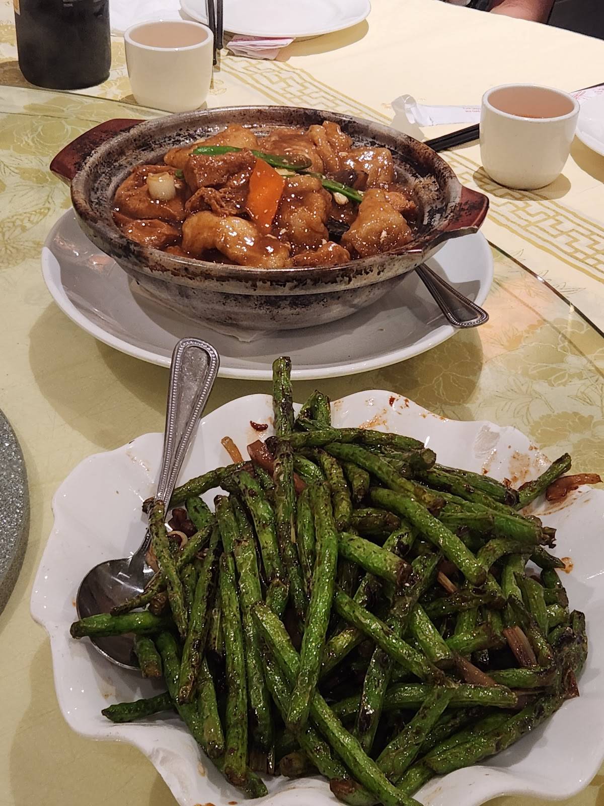 Wu's Wonton King - Photo 9