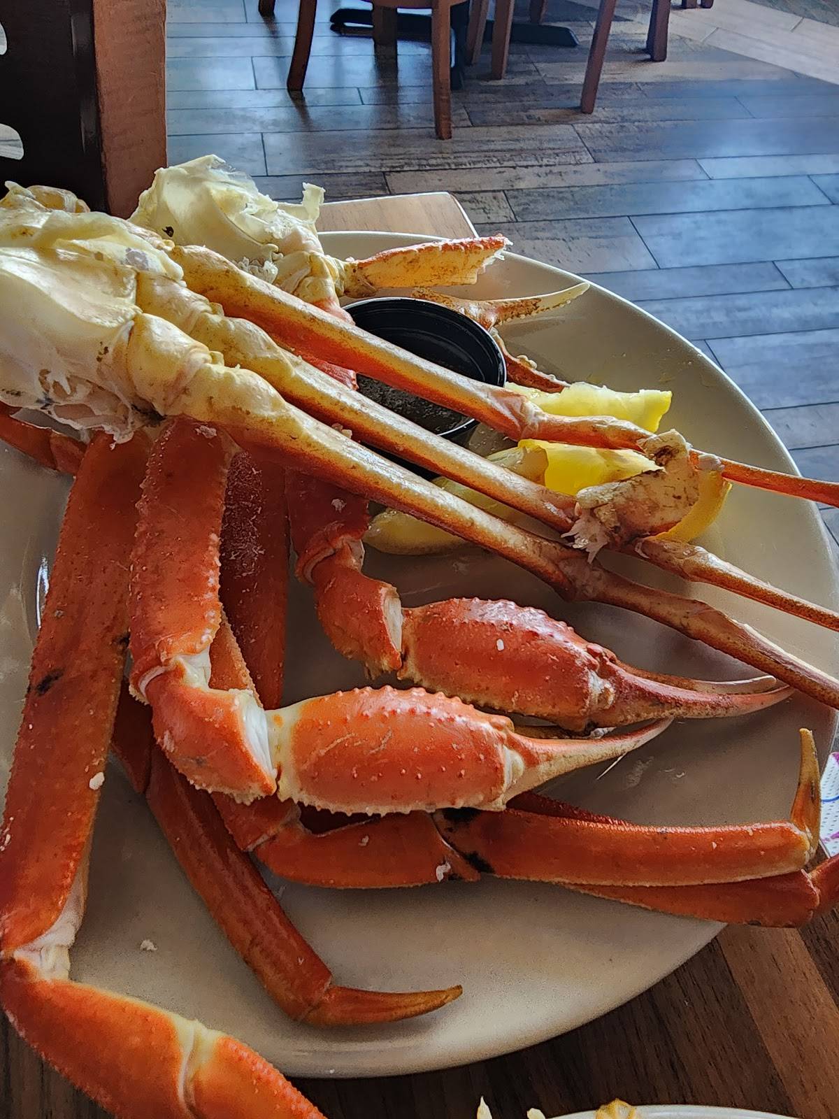 Whale Harbor Seafood Buffet restaurant in Islamorada - photo 2