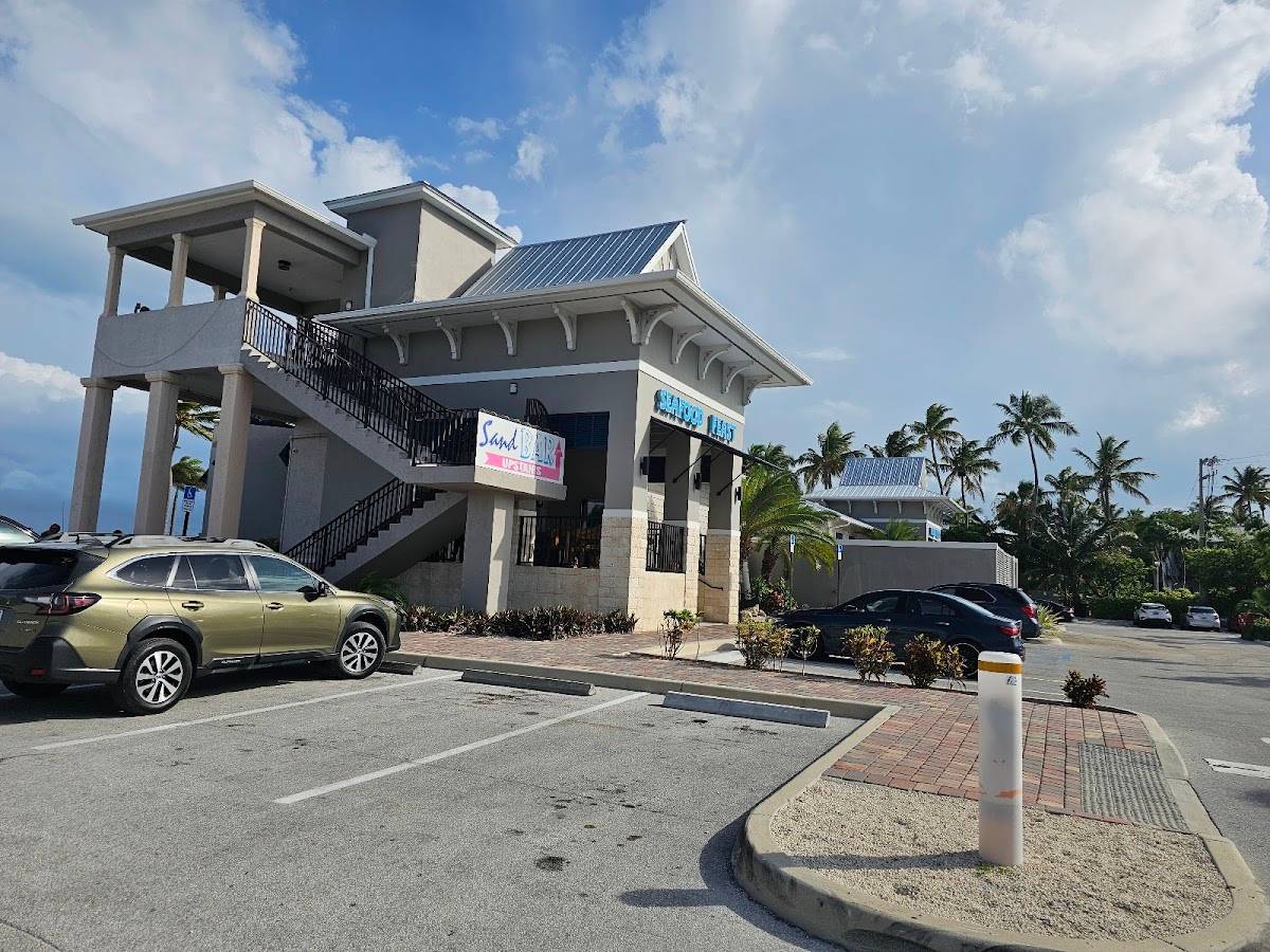 Whale Harbor Seafood Buffet restaurant in Islamorada - photo 7