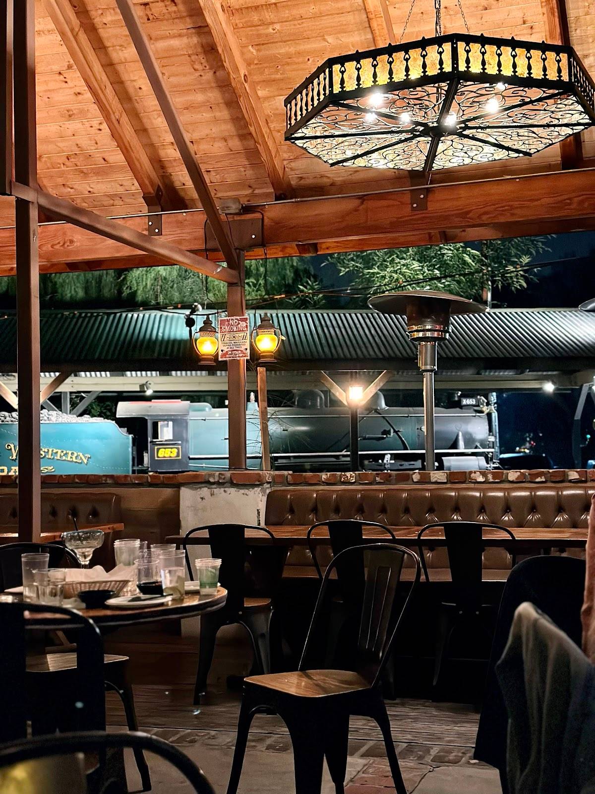 Sagebrush Cantina restaurant in Calabasas - photo 8