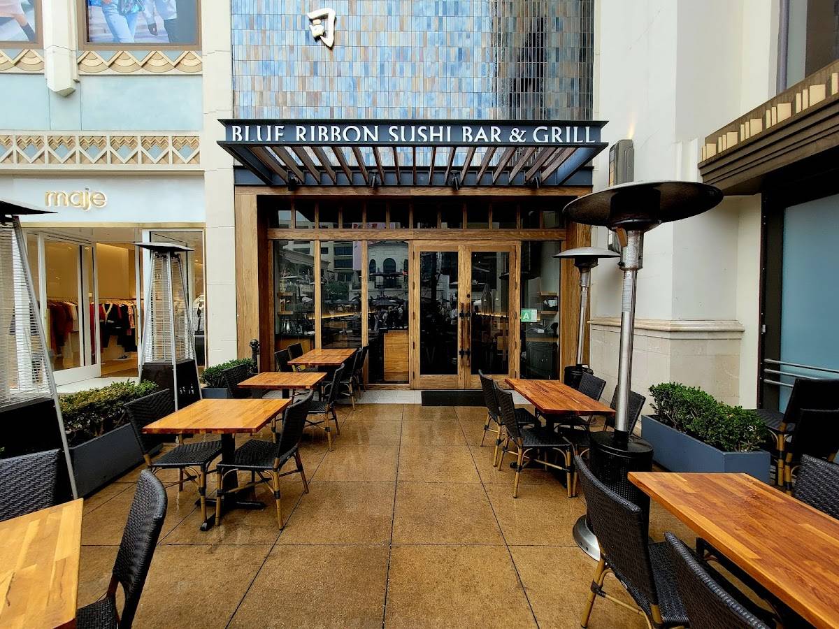 Blue Ribbon Sushi Bar & Grill restaurant in Los Angeles - main photo