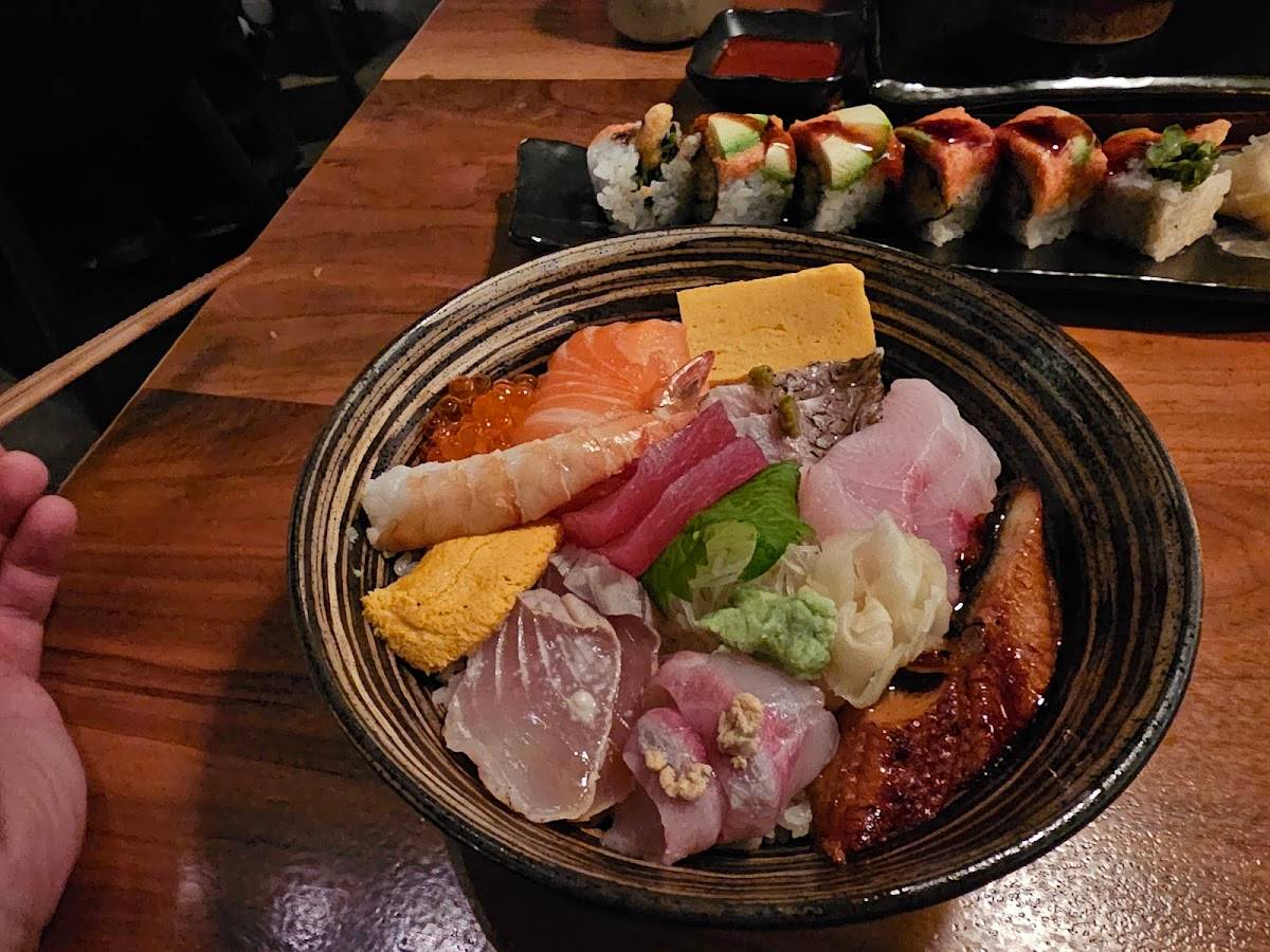 Blue Ribbon Sushi Bar & Grill restaurant in Los Angeles - photo 4