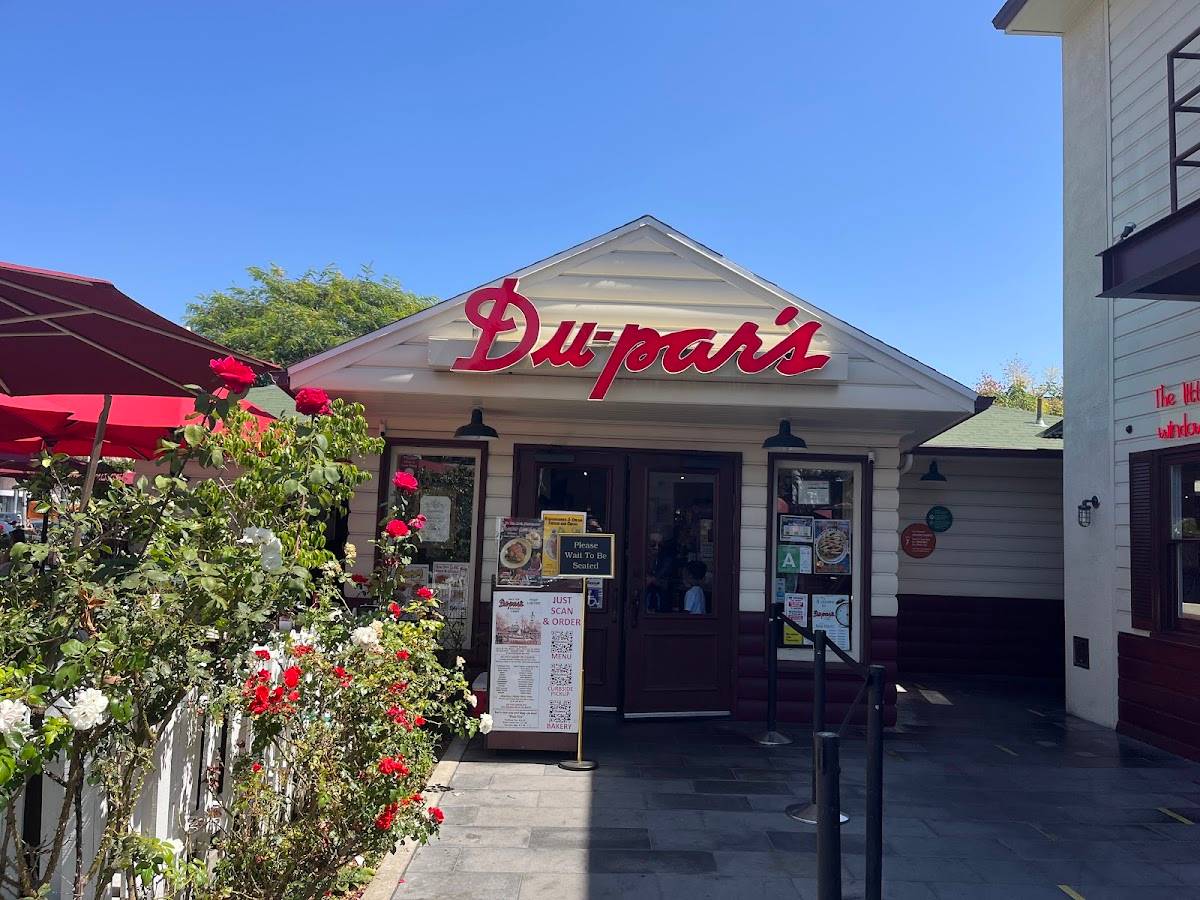 Du-Pars | Restaurant and Bakery restaurant in Los Angeles - photo 4