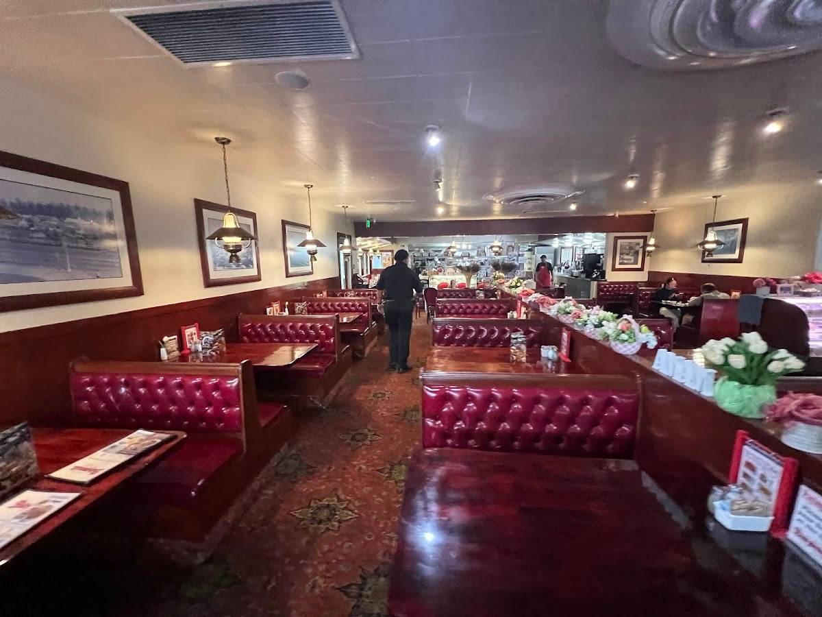 Du-Pars | Restaurant and Bakery restaurant in Los Angeles - photo 10