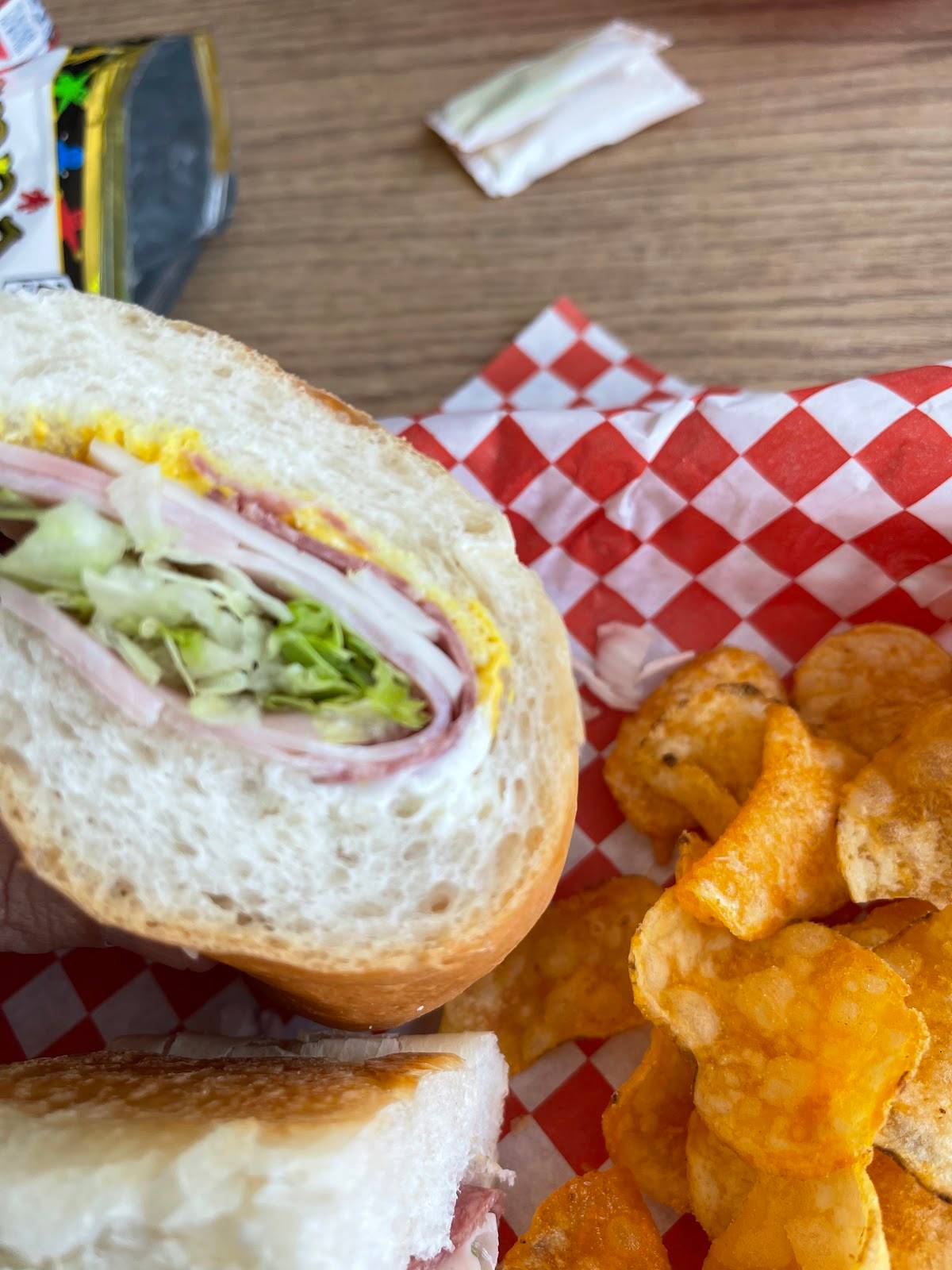 Dixie Deli restaurant in Houston - photo 6