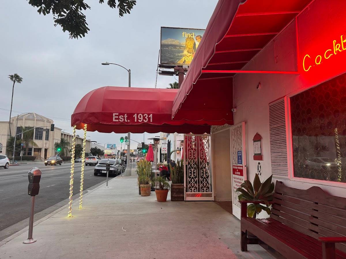 El Coyote restaurant in Los Angeles - photo 2
