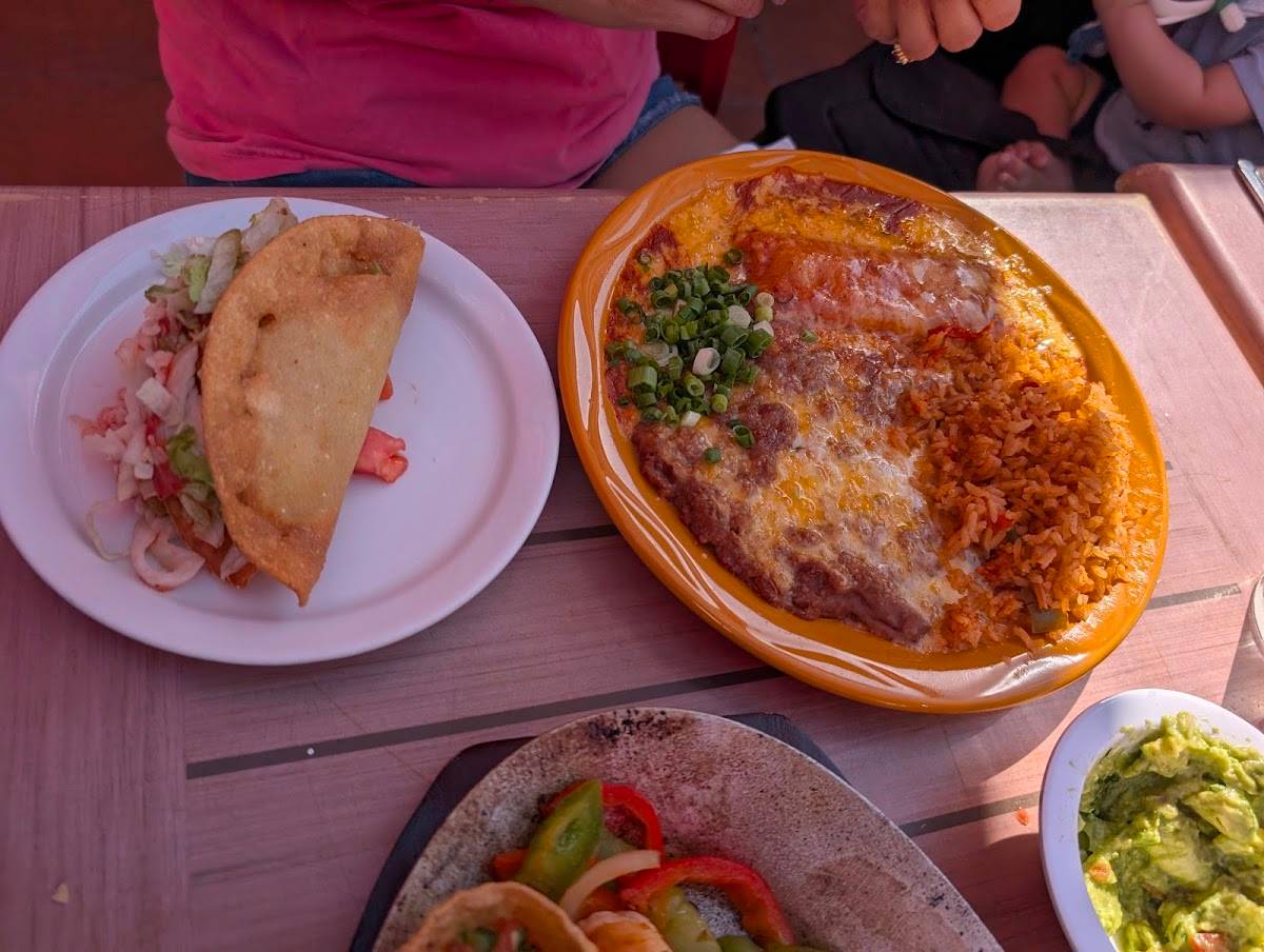 El Coyote restaurant in Los Angeles - photo 10