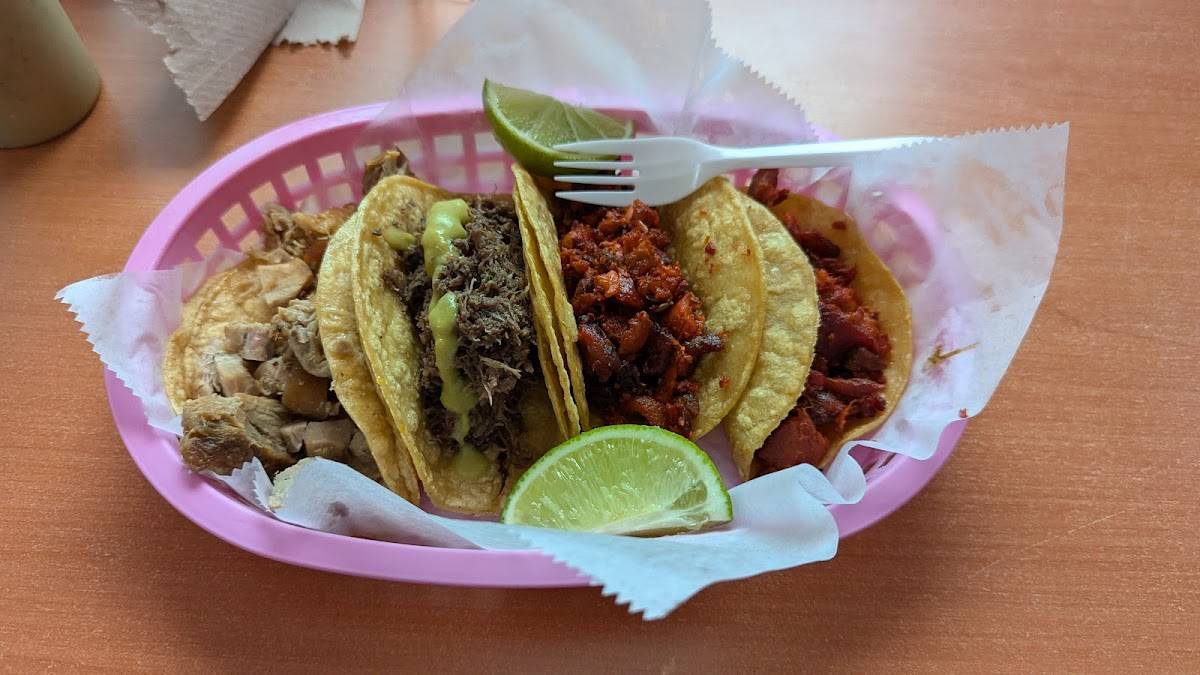 Rosita's Al Pastor restaurant in Austin - photo 2