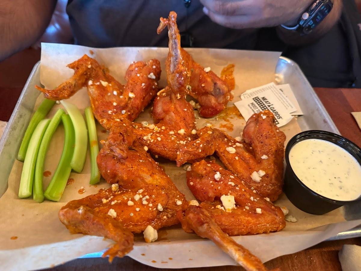 Broderick Roadhouse restaurant in Walnut Creek - photo 5