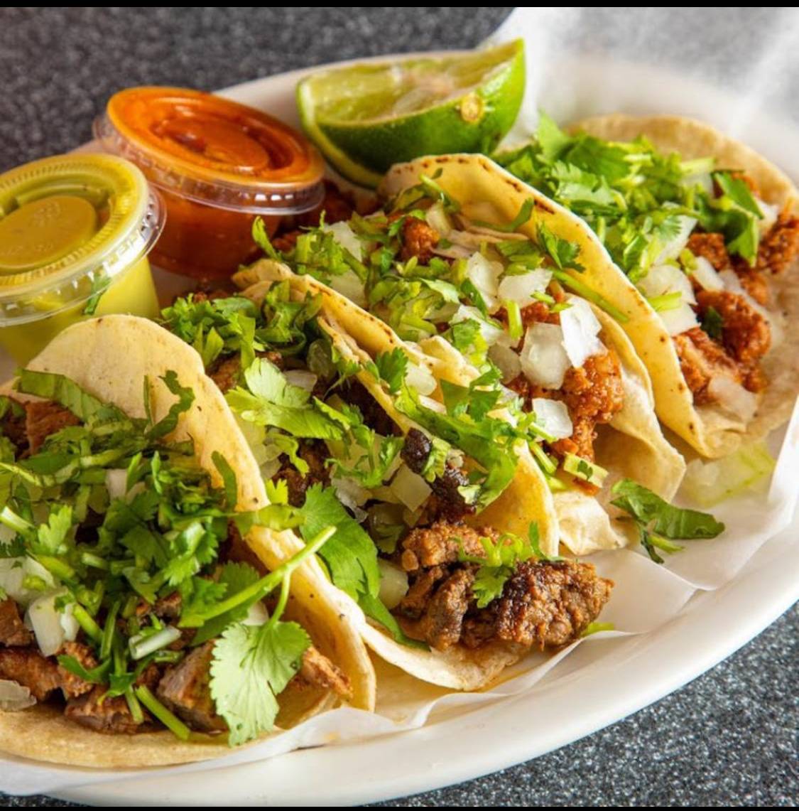 Latin Market restaurant in Chalmette - photo 2