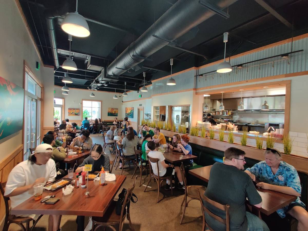 Kalapawai Cafe & Deli restaurant in Kapolei - photo 6