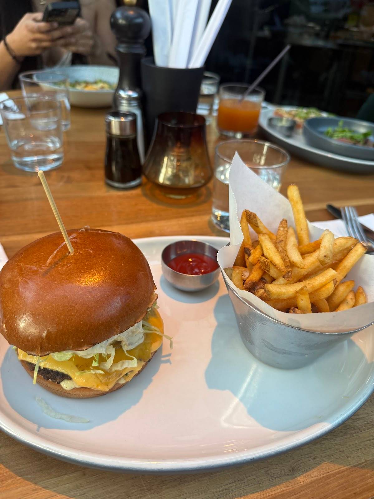 JOEY U-Village restaurant in Seattle - photo 6